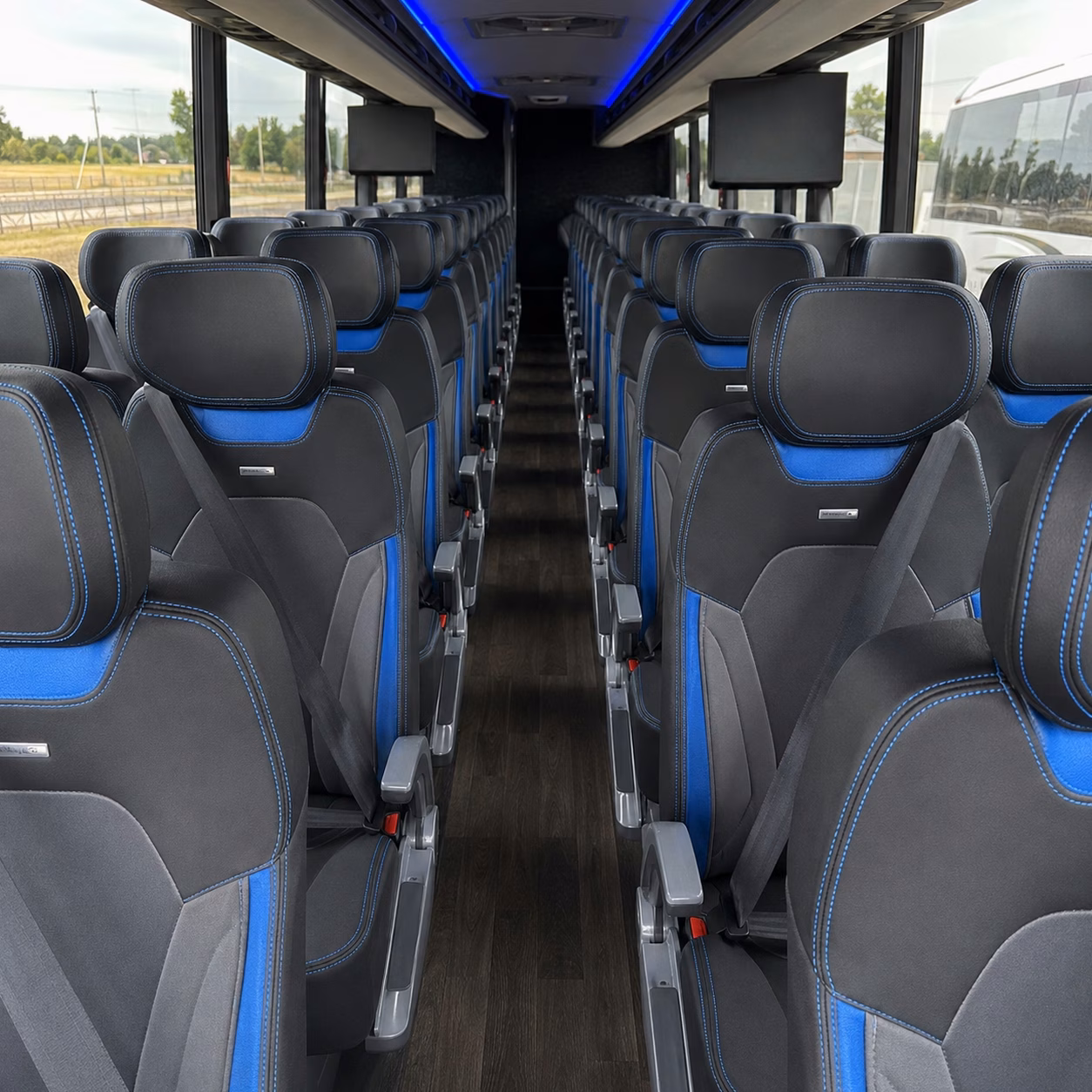 long term and seasonal charter bus rentals in cape coral